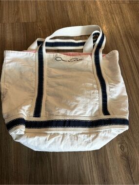 Vintage Oscar de la Renta White Canvas Tote with Navy Trim